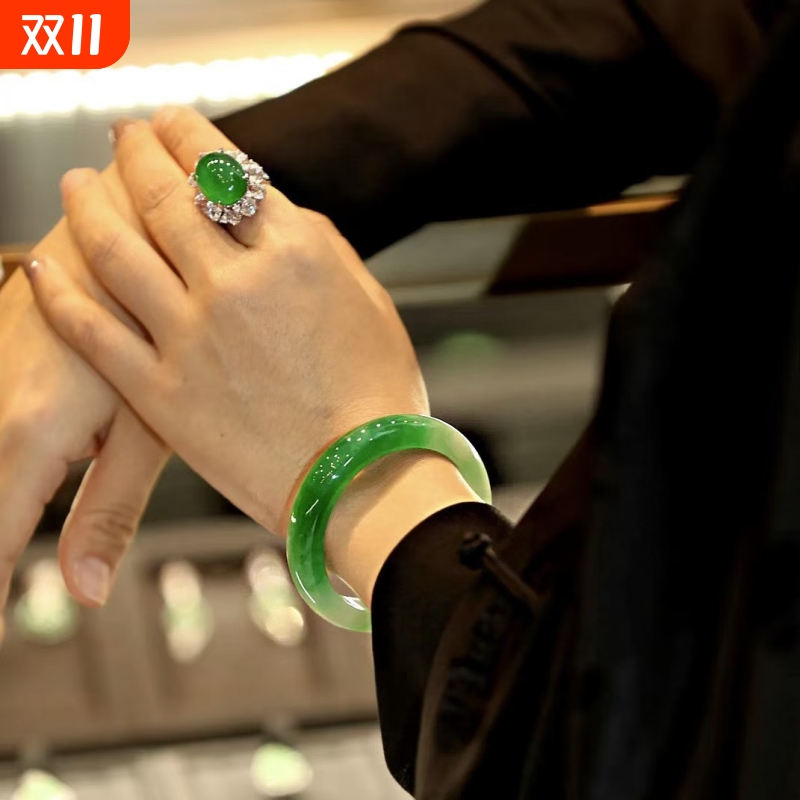 冰种飘花翡翠手镯缅甸老坑玉石阳绿冰半山半水玉镯子岩玉同款饰品