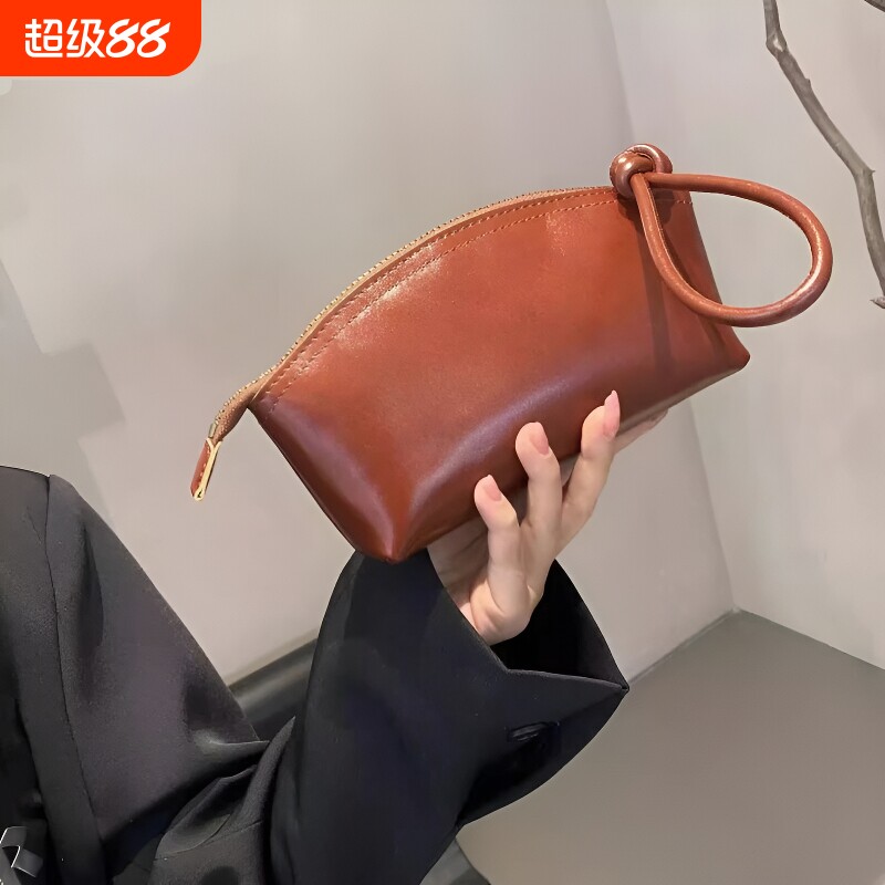 山叩高级感日本软皮包手拿包女化妆包真皮女款手包大容量可放钱包