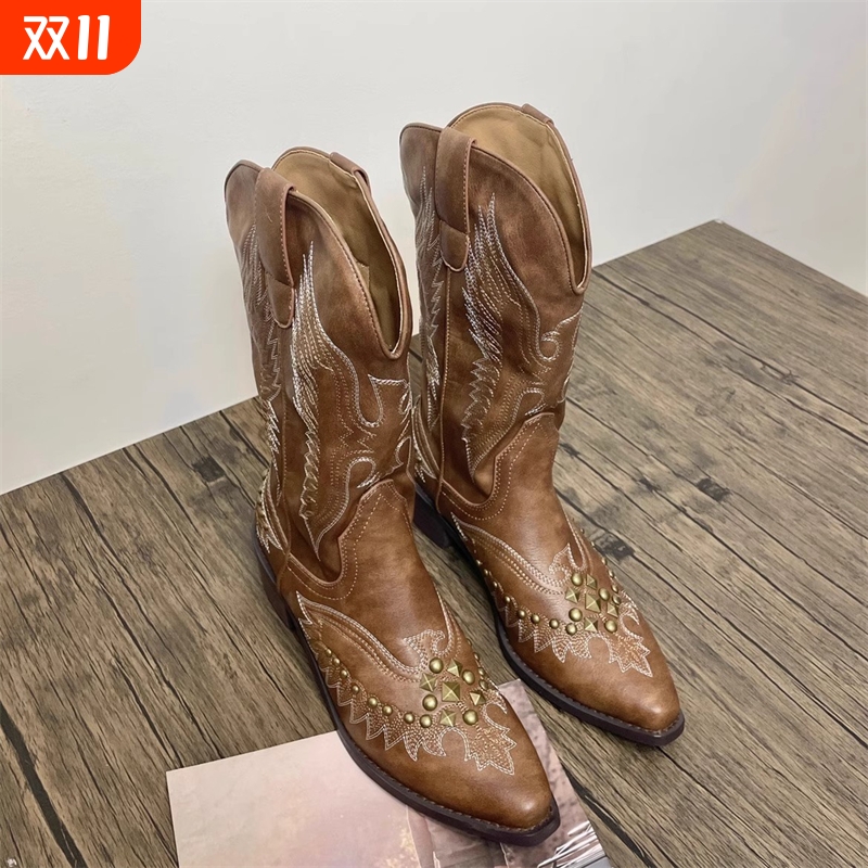 百搭刺绣骑士靴尖头牛仔靴中筒靴