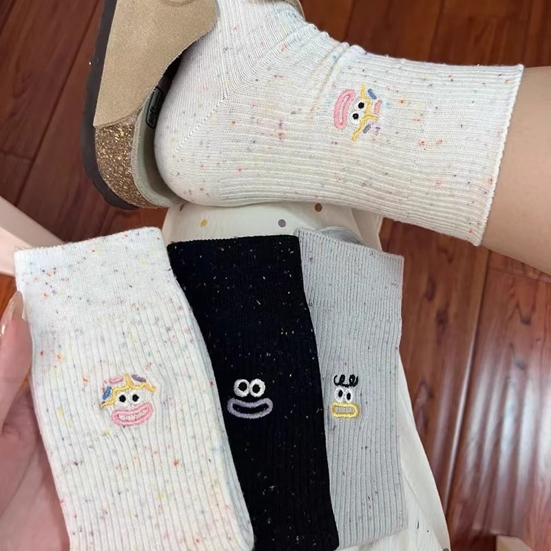 春秋款纯棉搞怪可爱表情中筒袜