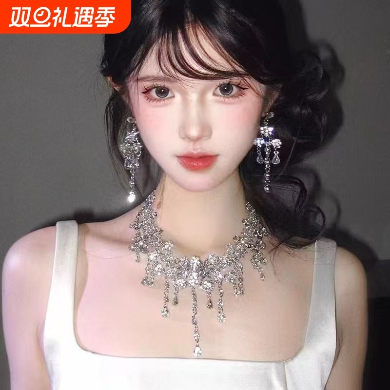 爆闪水滴晚礼服项链女新款夸张名媛宴会锁骨链新娘主持人配饰颈链