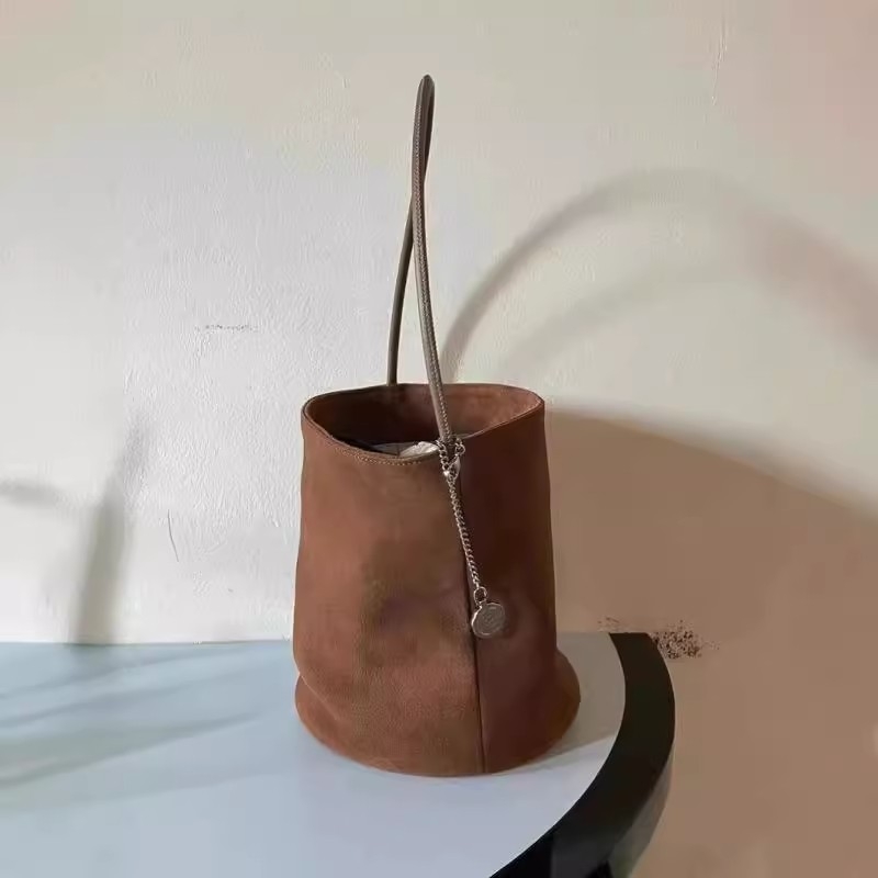 韩国小众全秀林水桶包2025新款春夏麂皮腋下包百搭单肩包