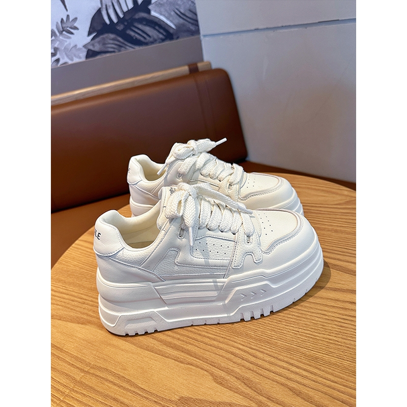 真皮厚底小白鞋女2025秋季新款百搭增高轻便透气板鞋休闲运动鞋子