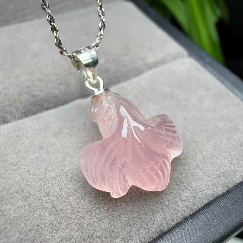 天然粉水晶九尾狐狸项链纯银芙蓉石吊坠锁骨链女招桃花闺蜜礼物