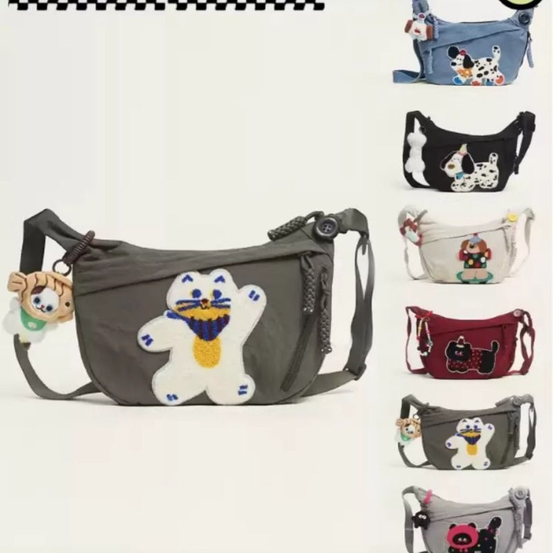 SIMP大容量斜跨饺子包萌趣卡通造型挂饰帆布时尚百搭出行通勤包