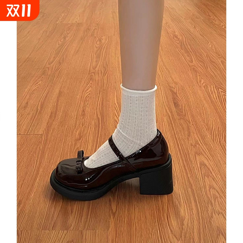 黑色内增高法式高跟小皮鞋女式