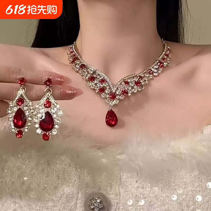 【香艳莉莉丝】重工复古红色仿锆石项链女轻奢高级感宴会锁骨链