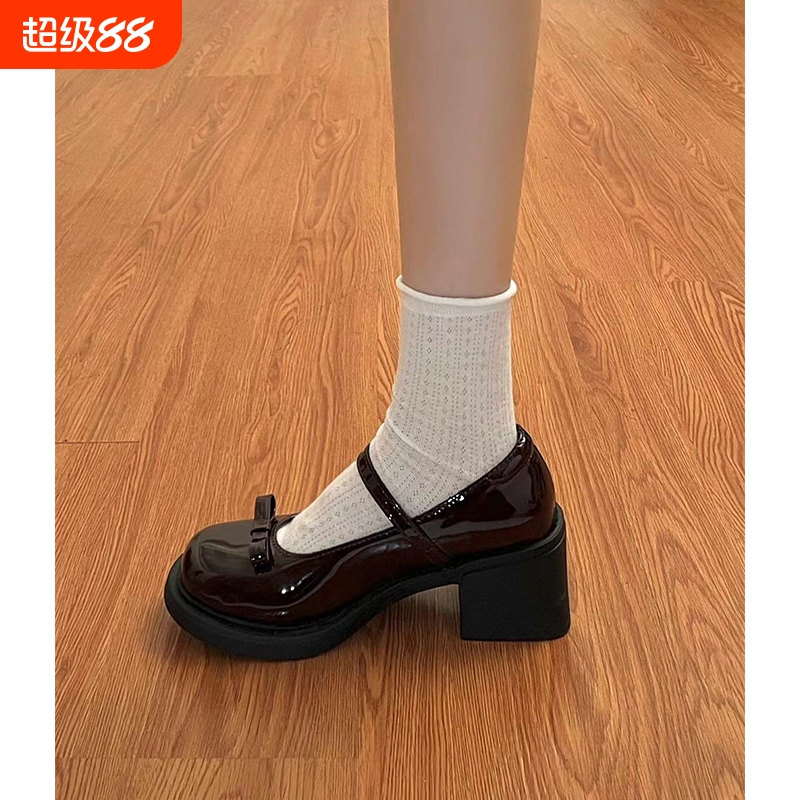 黑色高跟小皮鞋|170人收藏