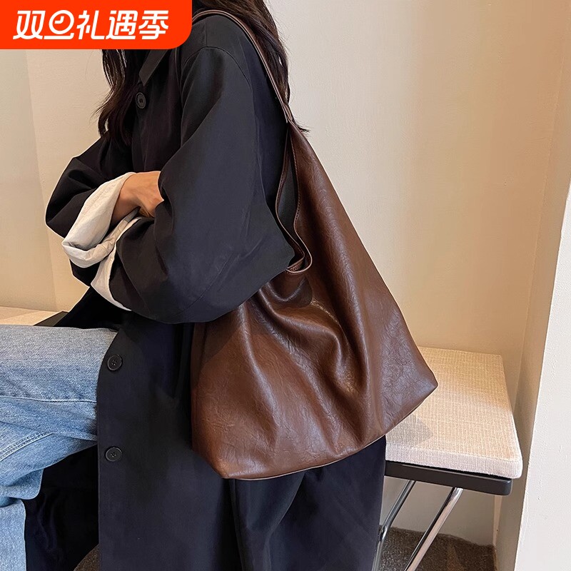 艾程复古学院风大容量包包女2024秋冬新款美拉德松弛感单肩托特包