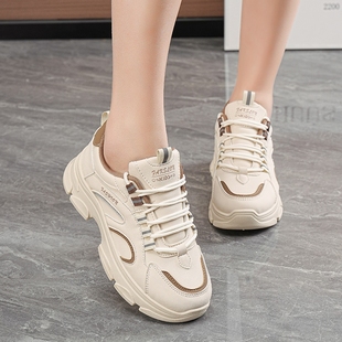 子女款 百搭女运动休闲潮鞋 显脚小2025秋季 爆款 子 新款 皮面老爹鞋