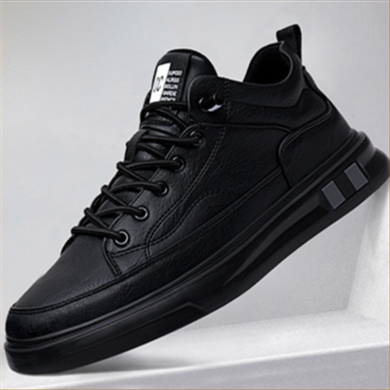 男鞋四季皮面潮流休闲鞋轻便软面板鞋软底防滑百搭运动男鞋