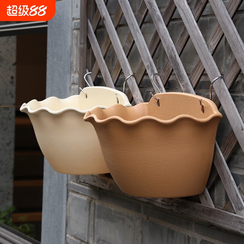 诚信花盆树脂壁挂花盆 塑料半圆形波浪边墙面吊盆室内外绿植盆栽