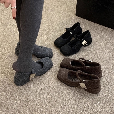 灰色玛丽珍毛毛鞋女冬外穿新款法式呢子粗跟单鞋女加绒高跟鞋宽脚