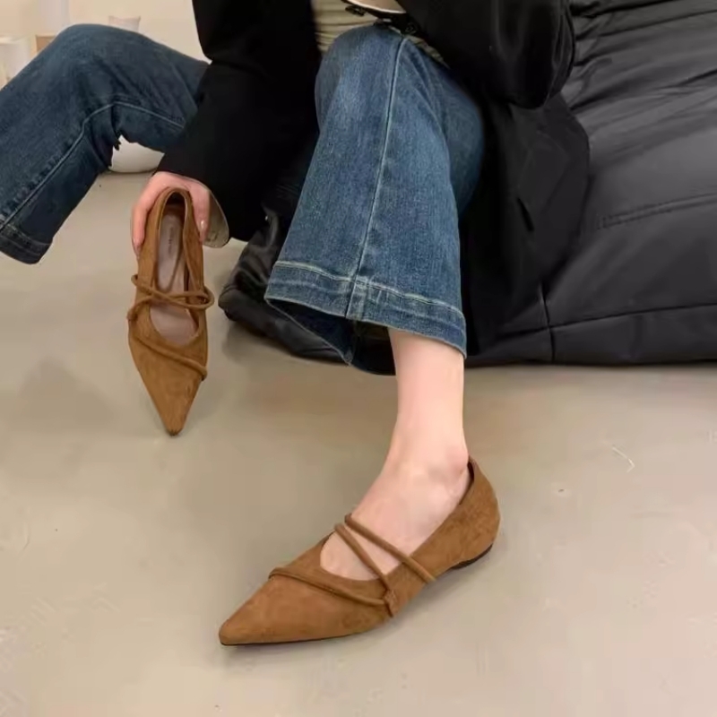 尖头细带浅口时尚百搭内增高晚晚风平底鞋2025新款春秋韩版单鞋女