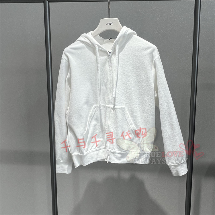 江南布衣卫衣5Q2414000