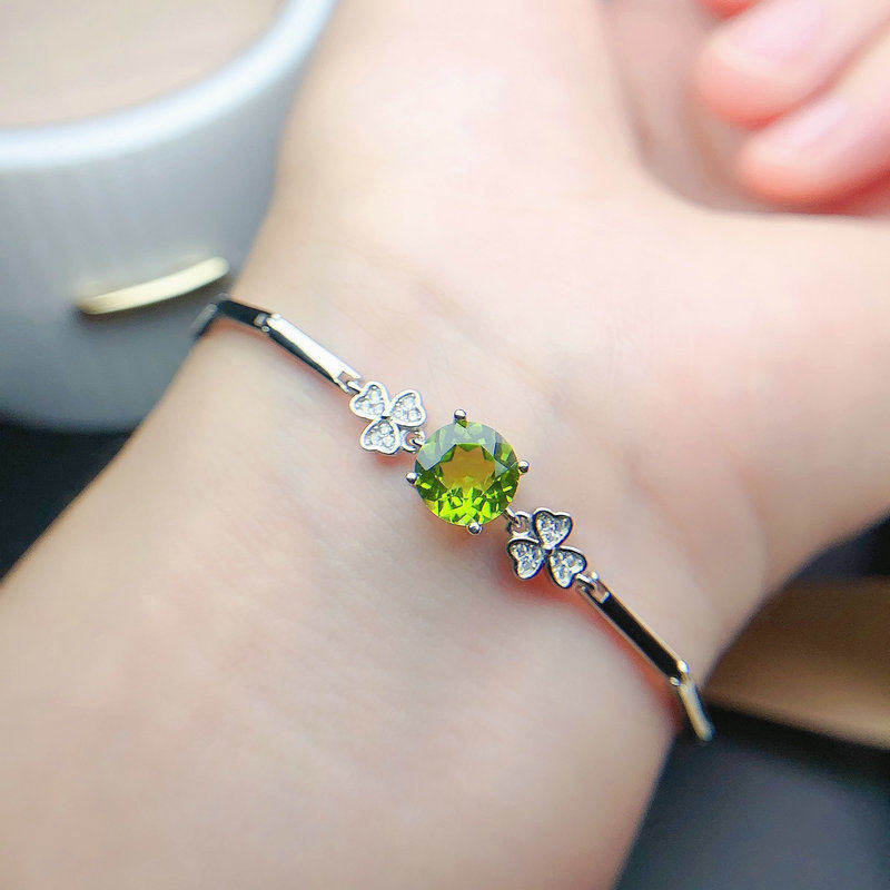 S925银镶嵌天然橄榄石手链女时尚