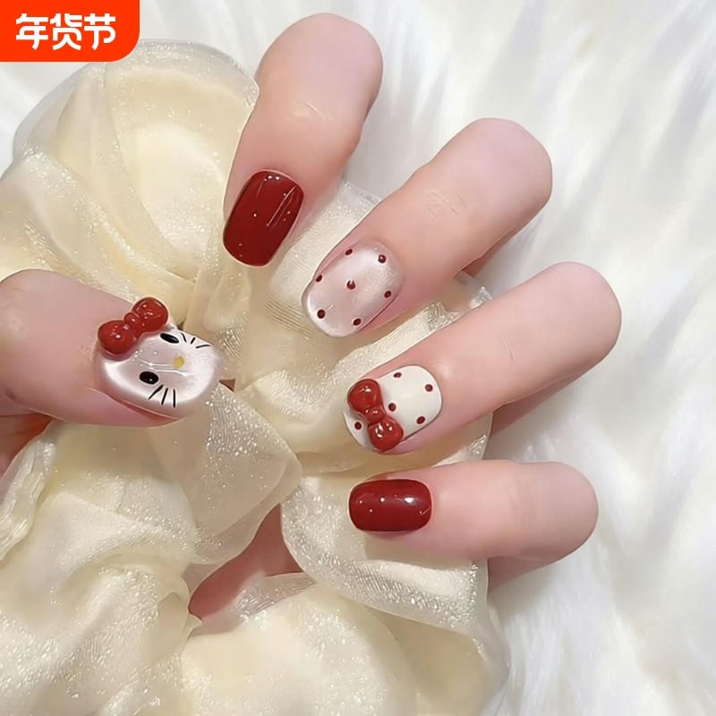 2025年秋冬新款高级显白裸色可爱少女美甲贴片指甲穿戴新年纯手工,彩妆/香水/美妆工具,穿戴甲/甲片,淘宝优惠券,粉丝福利购,淘宝优惠卷