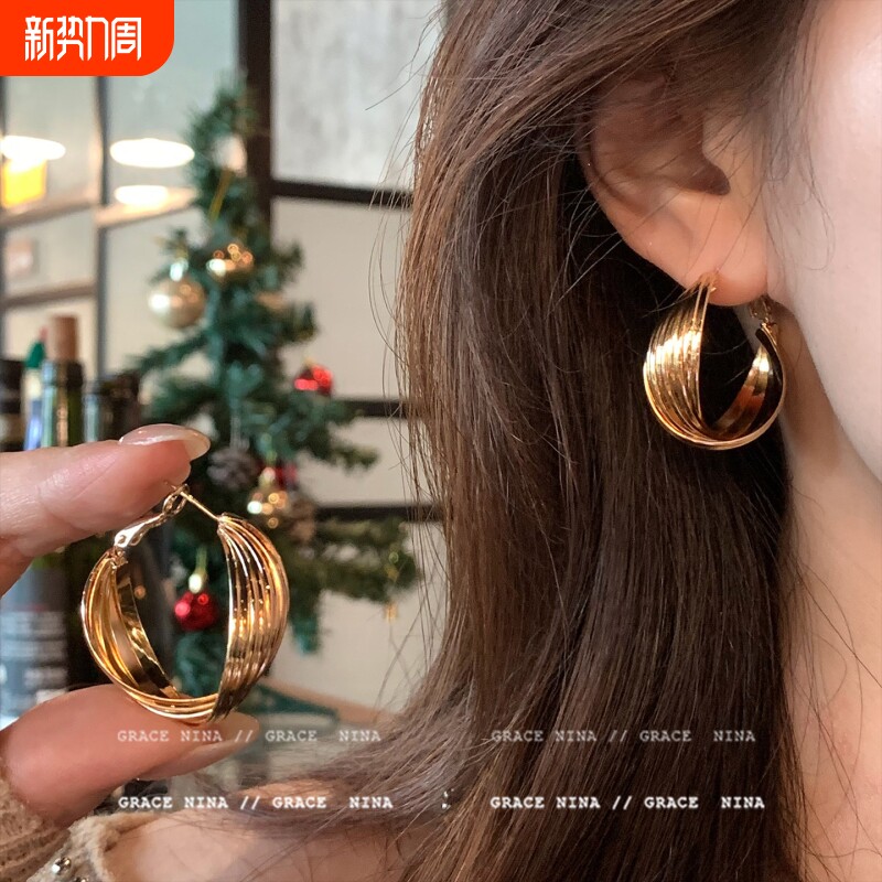 几何素圈耳环女秋冬2026新款爆款高级感轻奢超好看独特漂亮耳饰