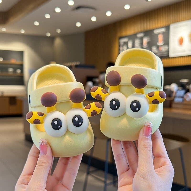 婴幼儿童洞洞鞋夏男女童可爱宝宝防滑学步沙滩凉拖鞋外穿室内卡通
