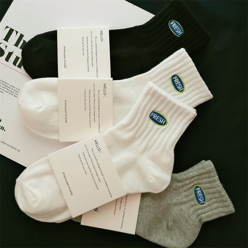 防臭吸汗透气潮款百搭运动袜