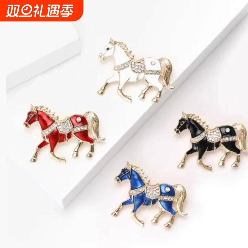 高级感生肖马胸针气质轻奢复古动物胸花衣饰服饰配件小众别针配饰