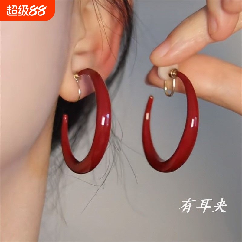 「安可拉红」复古港风圈圈红色耳饰蚊香盘耳夹无耳洞显白耳钉大圈
