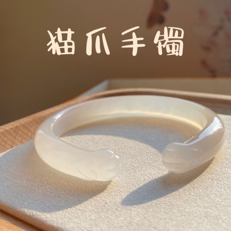 天然高冰玛瑙玉髓可爱猫爪手镯白月光圆条高透开口式设计时尚礼物