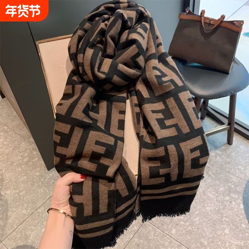 自行车骑行头巾冬季围巾女仿羊绒披肩高级外搭保暖围脖高级感韩版