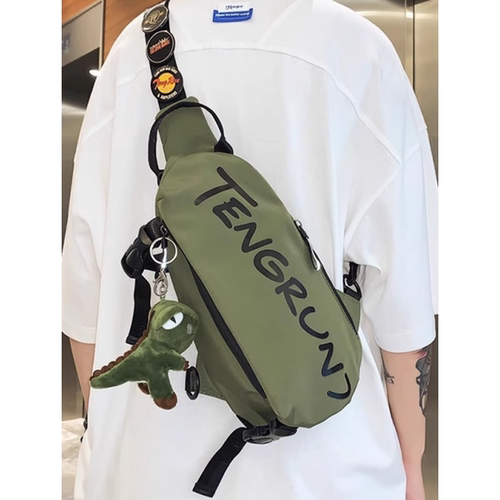 斜挎包男女款胸包男士小背包