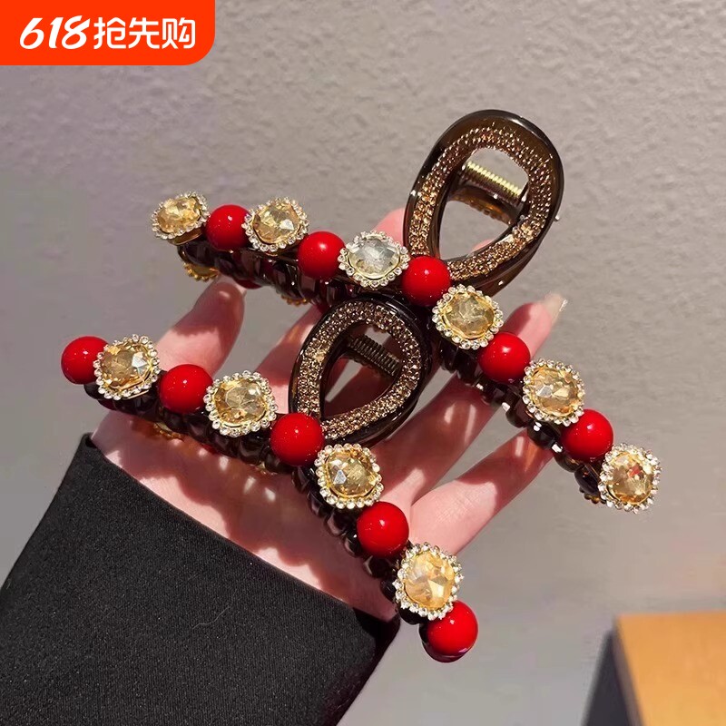 抓夹女高级感2025新款发量大发夹后脑勺鲨鱼夹子新娘订婚头饰精致