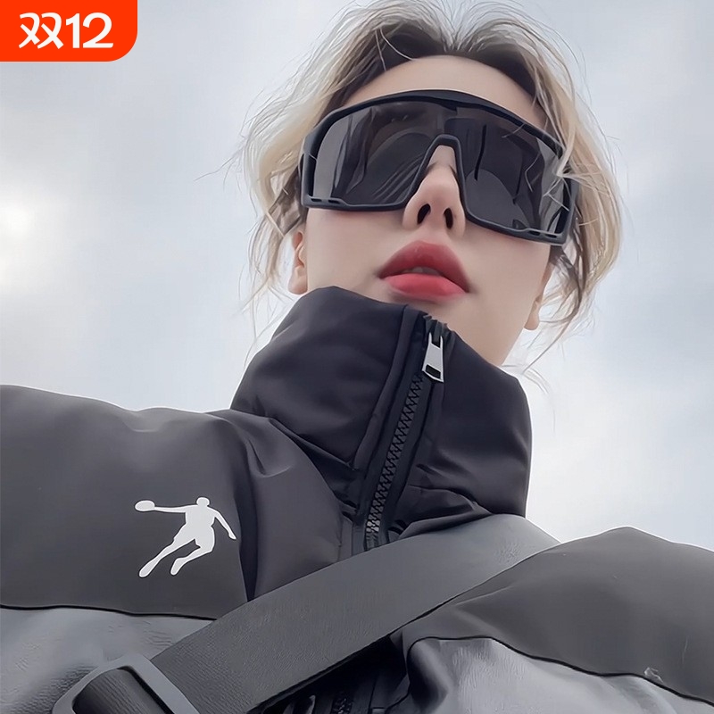 运动户外眼镜徒步登山墨镜自行车骑行防风沙护目镜防紫外线太阳镜