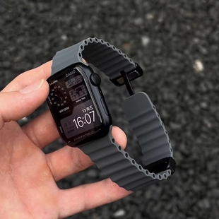适用iwatch10/11表带S9苹果S8手表S7海洋硅胶Applewatch9金属磁吸SE夏天S6高级7ultra2/3运动iphone男小众女