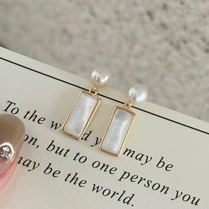 诸暨淡水珍珠耳钉女贝壳小方条耳环高品质时尚简约耳饰高级感礼物