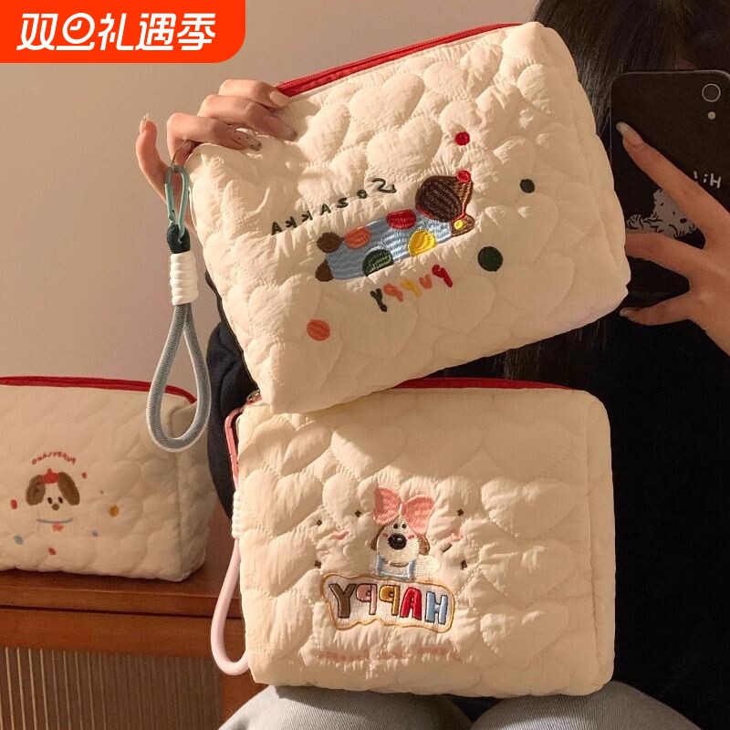 可爱小狗手提化妆包女便携大容量护肤品刷子收纳袋旅行外出洗漱包
