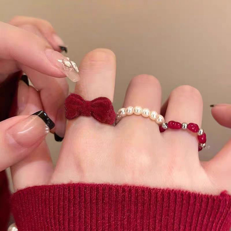 安可拉红色丝绒珍珠戒指女法式气质甜美食指戒小众轻奢高级感指环