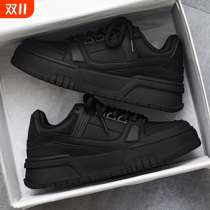 黑武士男鞋黑色2025新款秋季回力休闲板鞋上班运动厨师面包鞋冬季