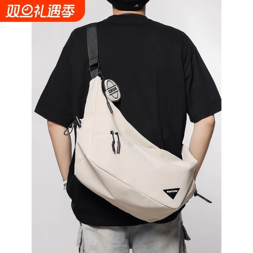 伊布古奇斜挎包男生百搭通勤单肩包女包2025新款机能骑行邮差包
