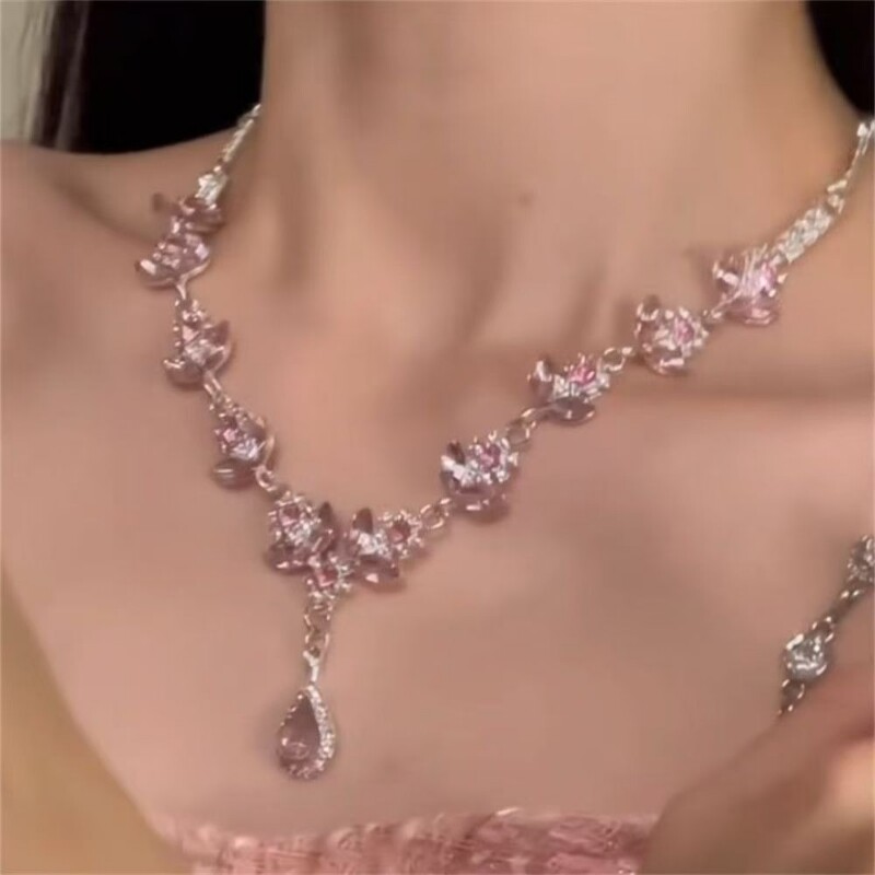 zoozmomo超闪粉色水滴锆石花朵项链女轻奢晚礼服锁骨链套装耳