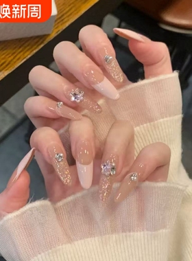 高级穿戴甲猫眼法式爆闪显白感手工美甲新年千金黑皮蝴蝶结蕾丝