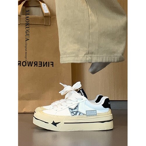 厚底增高星星板鞋女款2026新款春季复古女鞋百搭运动休闲小白鞋子