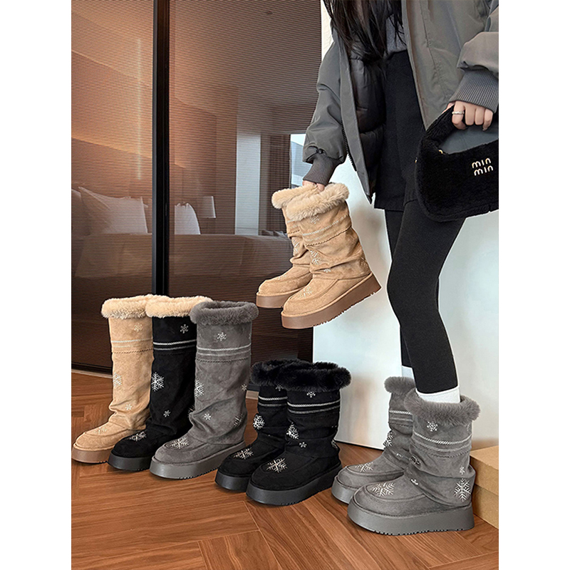 厚底雪花刺绣雪地靴女2025冬季中筒长筒堆堆靴子加绒保暖棉鞋灰色