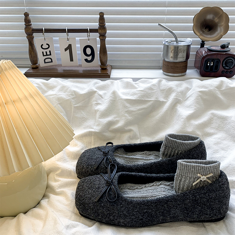 复古平底蝴蝶结单鞋女春秋季2025新款浅口法式毛毛玛丽珍鞋方头