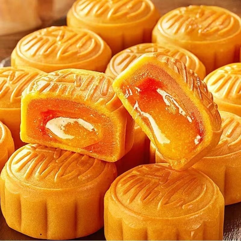 奶黄流心月饼广式双馅月饼