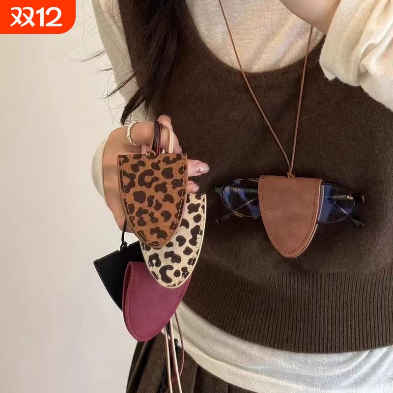 豹纹皮革眼镜链女款|207人收藏