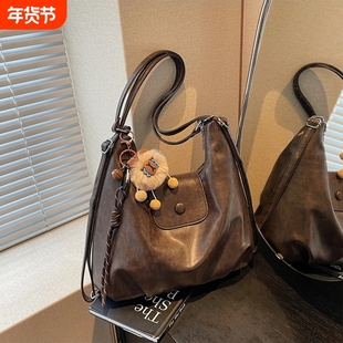 伊布古奇秋冬多功能大容量包包女复古斜挎包双肩云朵包方形黑色