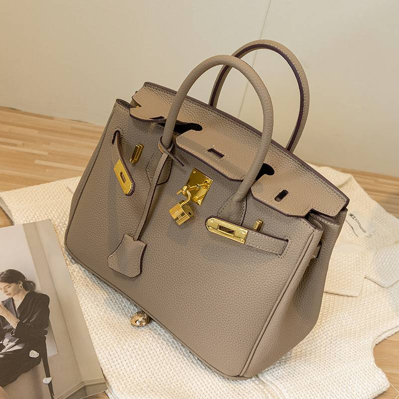 爱马女仕秋冬新款时尚潮真皮高级质感大容量女包斜挎手提铂金包