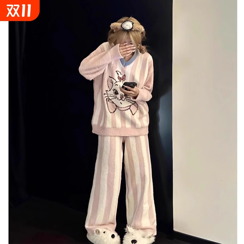 新款半边绒保暖睡衣女