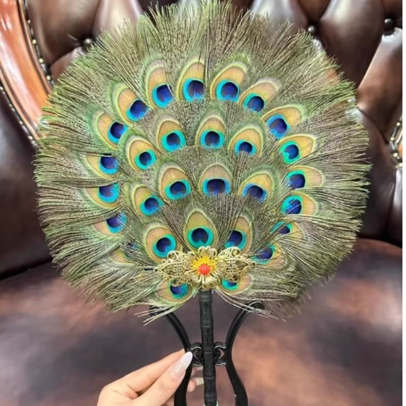结婚喜扇孔雀羽毛扇古典中国风团扇客厅装饰摆件礼品宫扇新娘团扇