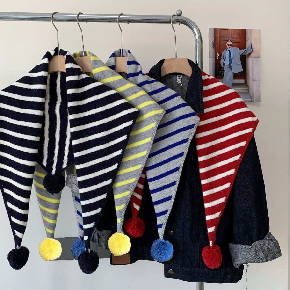 新款日系球球条纹三角围巾圣诞红色围脖保暖百搭披肩女学生秋冬