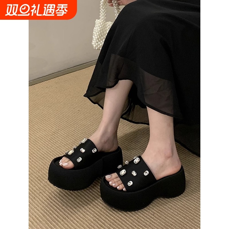 厚底凉拖鞋夏2025新款高级感水钻一字带配裙子半拖增高休闲松糕鞋